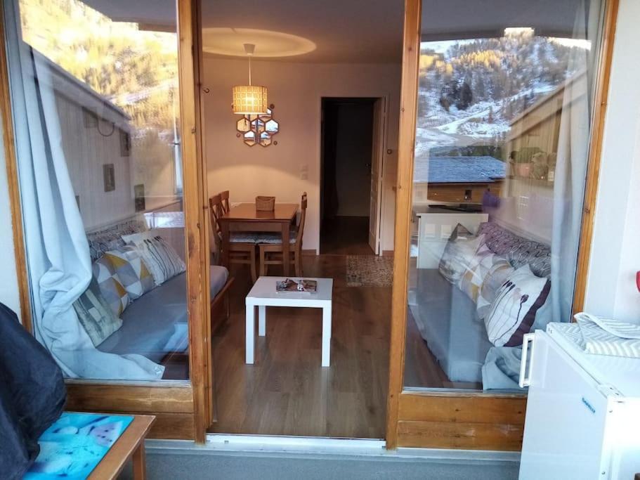 Apartamento 2 Pieces Avec Terrasse Et Vue Sur Les Pistes Isola 2000 Exterior foto